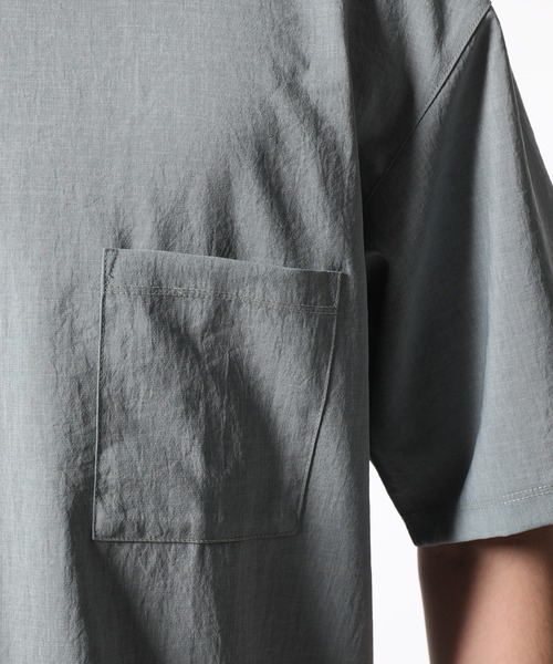 ADAM ET ROPE'(アダムエロペ)の「【EVALET】クルーネックTシャツ/吸汗・速乾(Tシャツ/カットソー・メンズ・ライトグリーン/ベージュ系その他/チャコールグレー・M/L)」の12枚目の写真