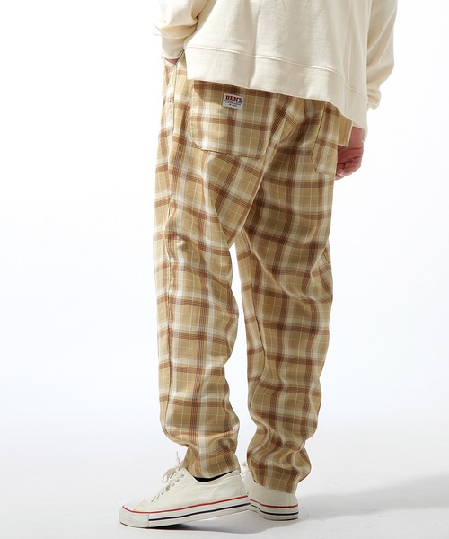 BEN DAVIS(ベンデイビス)の「【別注】【BEN DAVIS】TAPERED EASY CHEF PANTS / イージー シェフパンツ(チノパンツ・メンズ・ブラック/ブラウン/ブラック系/ベージュ系/ブルーグレー/ストライプ/アイボリー/ベージュ/グリーン/ブルー/レッド/ダークグリーン/マスタード・SMALL/MEDIUM/LARGE/X-LARGE)」の7枚目の写真