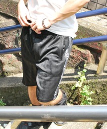 LOVE AND PEACE JACQUARD SHORTS