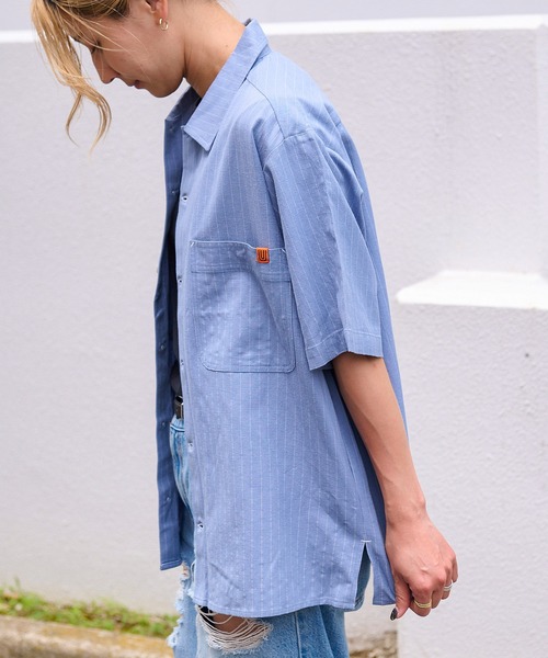 UNIVERSAL OVERALL(ユニバーサルオーバーオール)の「UNIVERSAL OVERALL オープンカラーシャツ (ユニバーサルオーバーオール )(2colors)(シャツ)(シャツ/ブラウス・レディース・ベージュ/ブルー・S/XS/L/M)」の7枚目の写真