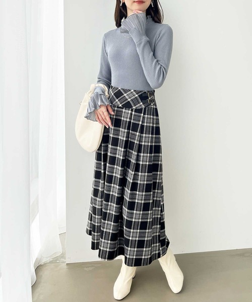 専用様　プリーツプリーズ グリーンプリーツハイネックトップス プリーツプリーズPLEATS PLEASE 裾カットワークハイネック