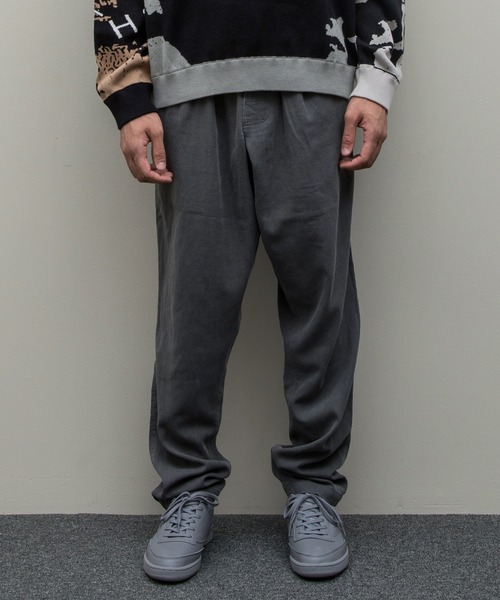 bal(バル)の「【2021春夏】CHINO VELCRO WORK PANT(その他パンツ・レディース・ホワイト/チャコールグレー/ブラック・MEDIUM/LARGE/X-LARGE)」の3枚目の写真