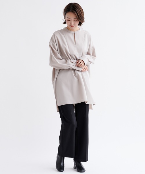 DouDou（ドゥドゥ）の「バックボタン切替シャツ（シャツ/ブラウス・レディース・チャコールグレー/ベージュ/ライトオリーブ・FREE）」の15枚目の写真