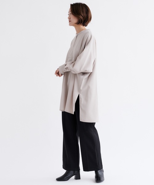 DouDou（ドゥドゥ）の「バックボタン切替シャツ（シャツ/ブラウス・レディース・チャコールグレー/ベージュ/ライトオリーブ・FREE）」の21枚目の写真