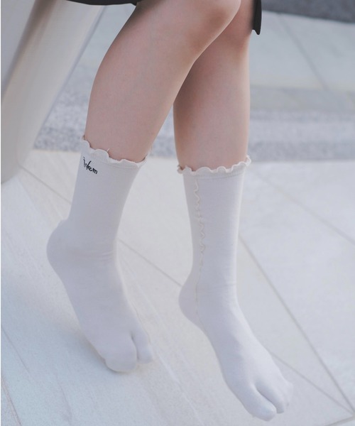 idem(イデム)の「idem Mellow Socks/ロゴ刺繍メロウソックス(ソックス/靴下・レディース・アイボリー・FREE)」の4枚目の写真