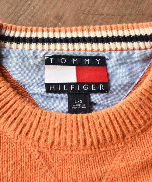 TOMMY HILFIGER（トミーヒルフィガー）の「【ヴィンテージ古着】TOMMY HILFIGER/トミーヒルフィガー コットンセーター（ニット/セーター・メンズ・オレンジ・LARGE）」の6枚目の写真