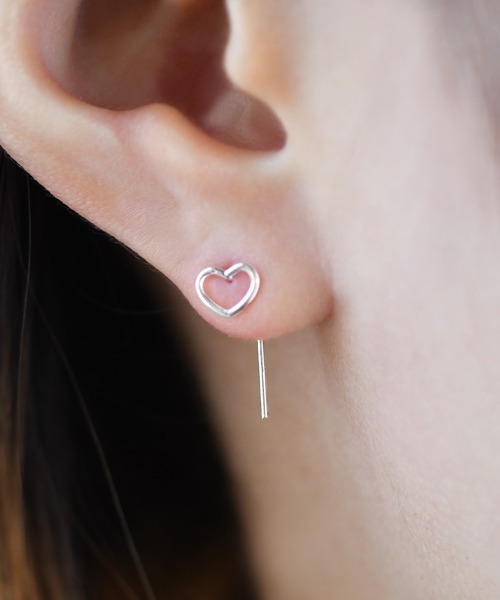 Fun & Daily（ファンアンドデイリー）の「F&D : スモールハートラインピアス（ピアス（両耳用）・レディース・シルバー/ゴールド・FREE）」の13枚目の写真