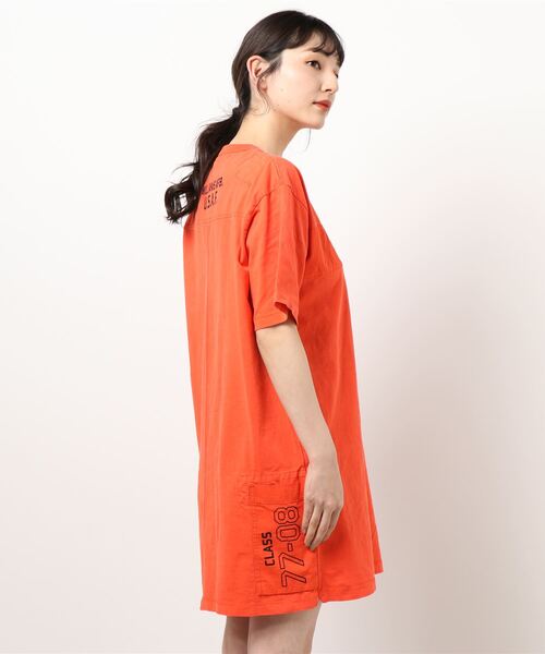 AVIREX（アヴィレックス）の「AVIREX/アヴィレックス/L-S/S FADE WASH POCK（ワンピース・レディース・オレンジ/オリーブ/オフホワイト/チャコール・FREE）」の5枚目の写真
