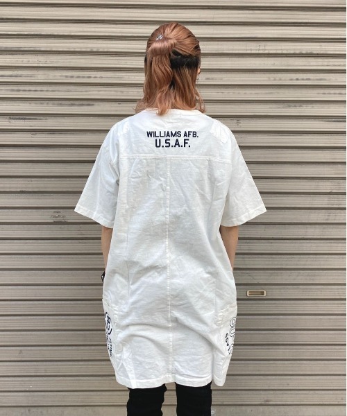 AVIREX（アヴィレックス）の「AVIREX/アヴィレックス/L-S/S FADE WASH POCK（ワンピース・レディース・オレンジ/オリーブ/オフホワイト/チャコール・FREE）」の15枚目の写真