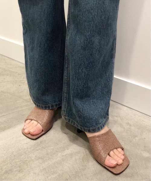 Charles Chaton（シャルルシャトン）の「【by FAR】 lily mule