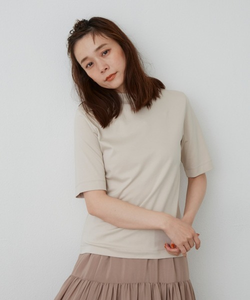 Libra Cue(リブラ キュー)の「ボトルネックプルオーバー(Tシャツ/カットソー・レディース・ベージュ/ブラック/ネイビー・FREE)」の12枚目の写真