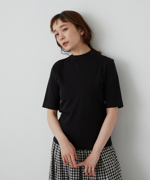 Libra Cue(リブラ キュー)の「ボトルネックプルオーバー(Tシャツ/カットソー・レディース・ベージュ/ブラック/ネイビー・FREE)」の8枚目の写真