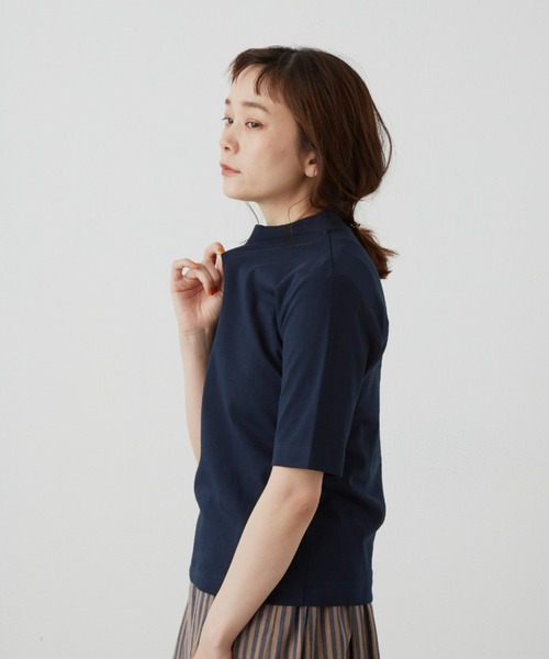Libra Cue(リブラ キュー)の「ボトルネックプルオーバー(Tシャツ/カットソー・レディース・ベージュ/ブラック/ネイビー・FREE)」の19枚目の写真