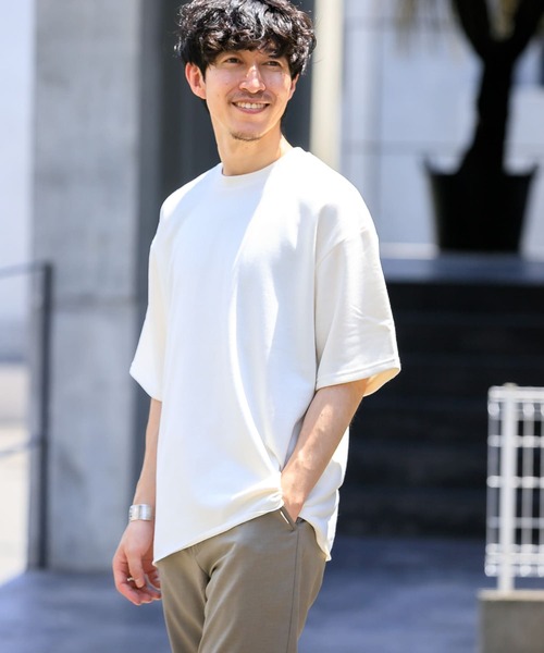 ITEMS URBANRESEARCH（アイテムズ アーバンリサーチ）の「ミニ裏毛 半袖リブTシャツ（Tシャツ/カットソー・メンズ・ベージュ/ピンク/オフホワイト/ブラウン・LARGE/MEDIUM）」の16枚目の写真
