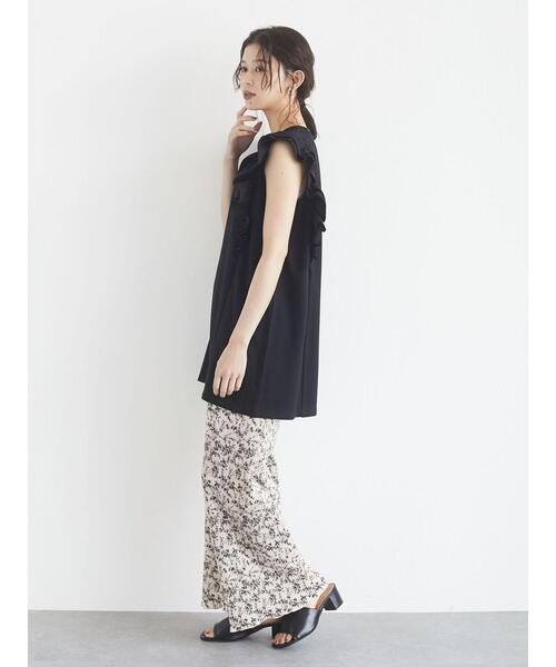 RAY CASSIN FAVORI（レイカズンフェバリ）の「・RAY CASSIN フラワーｐｔプリーツパンツ＊（その他パンツ・レディース・ブラック/オフホワイト・FREE）」の20枚目の写真