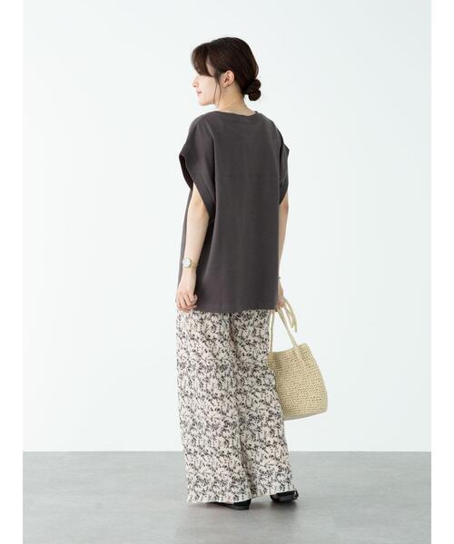 RAY CASSIN FAVORI（レイカズンフェバリ）の「・RAY CASSIN フラワーｐｔプリーツパンツ＊（その他パンツ・レディース・ブラック/オフホワイト・FREE）」の10枚目の写真