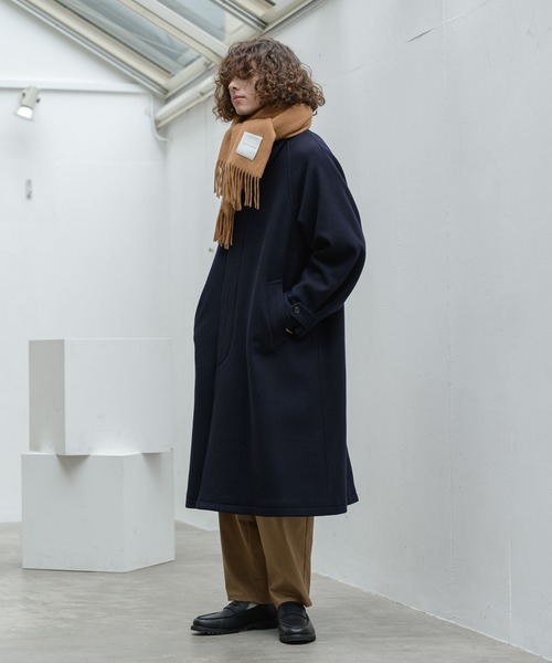 Alcindor Materials（アルシンダーマテリアルズ）の「super120's lamb wool balmacaan coat/スーパー１２０’ｓラムウールバルマカーンコート（その他アウター・メンズ・ライトグレー/ネイビー・MEDIUM/LARGE）」の14枚目の写真