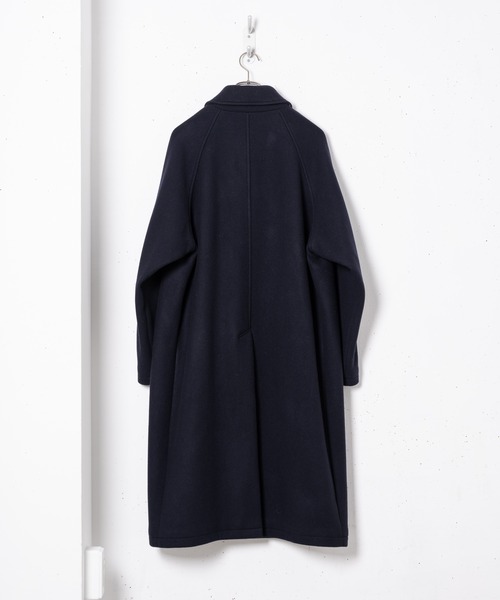 Alcindor Materials（アルシンダーマテリアルズ）の「super120's lamb wool balmacaan coat/スーパー１２０’ｓラムウールバルマカーンコート（その他アウター・メンズ・ライトグレー/ネイビー・MEDIUM/LARGE）」の19枚目の写真