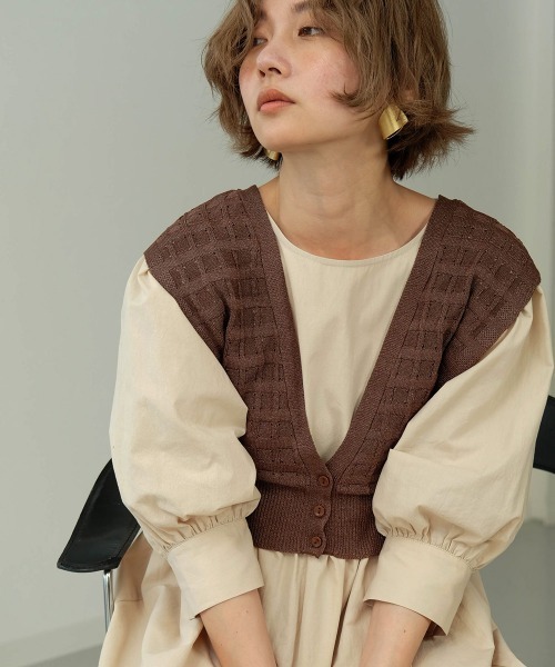 Bab（バブ）の「【WEB限定】ボリュームスリーブティアードワンピース（ワンピース・レディース・ダークブラウン/ベージュ/ブラウン・M）」の5枚目の写真