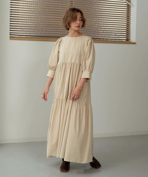 Bab（バブ）の「【WEB限定】ボリュームスリーブティアードワンピース（ワンピース・レディース・ダークブラウン/ベージュ/ブラウン・M）」の11枚目の写真