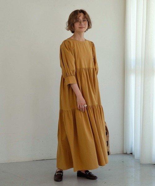 Bab（バブ）の「【WEB限定】ボリュームスリーブティアードワンピース（ワンピース・レディース・ダークブラウン/ベージュ/ブラウン・M）」の14枚目の写真