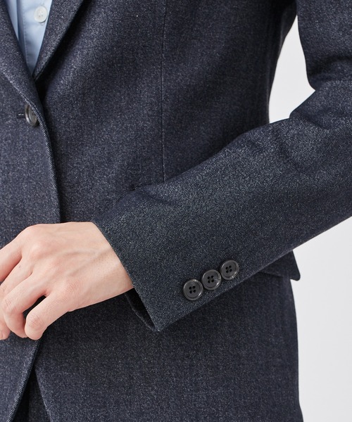 KASHIYAMA（カシヤマ）の「＜ウォッシャブル＞デニムライクストレッチテーラードジャケット（テーラードジャケット・レディース・インディゴブルー/ブラック・マルチサイズ）」の11枚目の写真