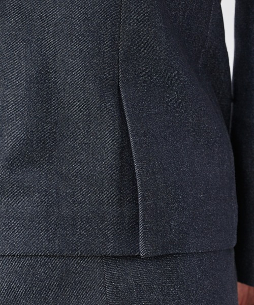 KASHIYAMA（カシヤマ）の「＜ウォッシャブル＞デニムライクストレッチテーラードジャケット（テーラードジャケット・レディース・インディゴブルー/ブラック・マルチサイズ）」の12枚目の写真