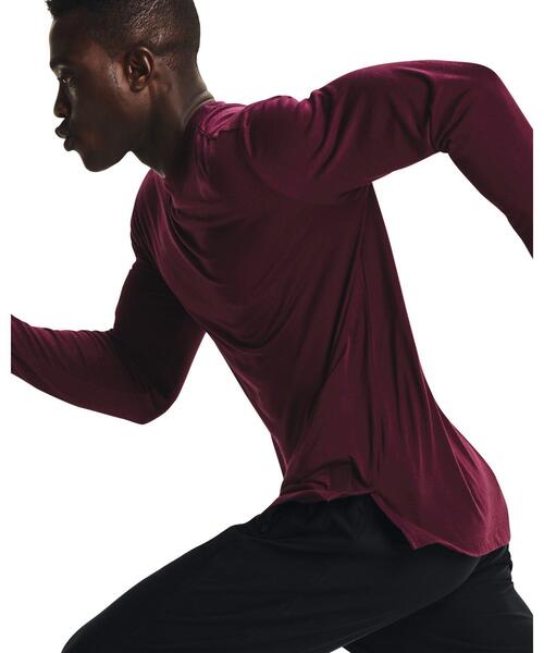 UNDER ARMOUR（アンダーアーマー）の「UAランエニウェア ロングスリーブ（ランニング/メンズ）（Tシャツ/カットソー・メンズ・レッド/ブラック・S/M/XXL/XL/L）」の13枚目の写真
