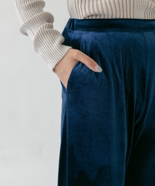 KBF（ケイビーエフ）の「ベロアストレートパンツ（その他パンツ・レディース・グリーン/ブルー/パープル系その他・ONE）」の21枚目の写真