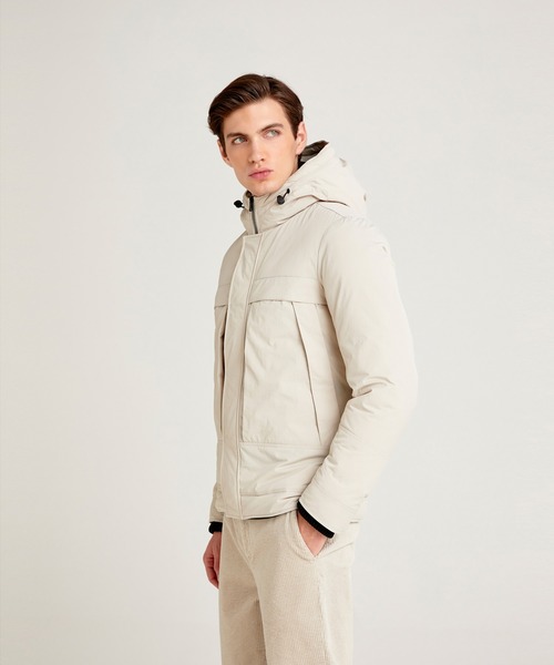 SISLEY（シスレー）の「ショート丈中綿ジャケット（その他アウター・メンズ・ブラック/ライトベージュ・SMALL/MEDIUM/LARGE）」の7枚目の写真