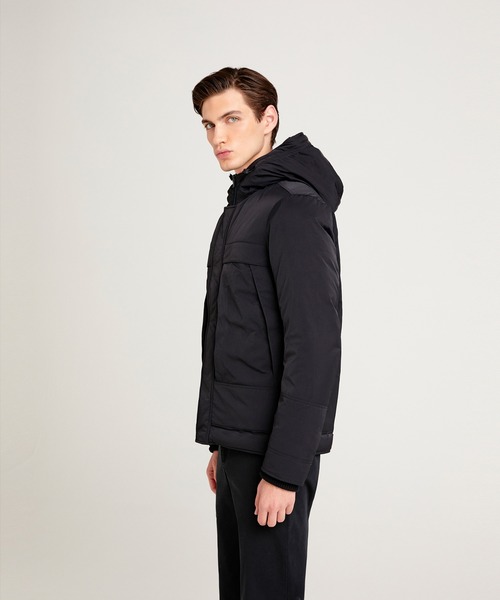 SISLEY（シスレー）の「ショート丈中綿ジャケット（その他アウター・メンズ・ブラック/ライトベージュ・SMALL/MEDIUM/LARGE）」の11枚目の写真