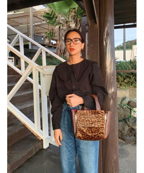 RODEO CROWNS WIDE BOWL（ロデオクラウンズワイドボウル）の「RCSビッグカラーブラウス（シャツ/ブラウス・レディース・ブラック/オフホワイト・FREE）」の10枚目の写真