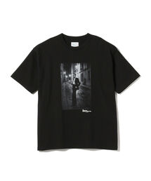 THE INTERNATIONAL IMAGES | THE INTERNATIONAL IMAGES COLLECTION / プリントTシャツ VK photo by Helmut Newton(Tシャツ/カットソー)