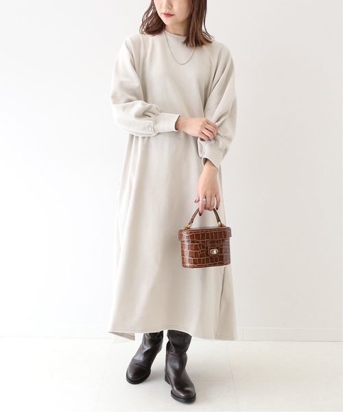 SLOBE IENA(スローブイエナ)の「《追加》ソフト起毛裏毛ロングワンピース◆(ワンピース・レディース・グレー/ベージュ/グリーン系その他・FREE)」の17枚目の写真