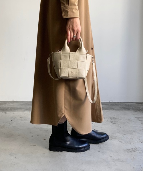 favori（ファヴォリ）の「EM:fovori　メッシュ編み　ミニ　2WAY　ショルダー　軽量（ショルダーバッグ・レディース・ブラック/ライトグリーン/アイボリー/モカ/ライラック/マスタード/グリーン/シルバー・FREE）」の19枚目の写真