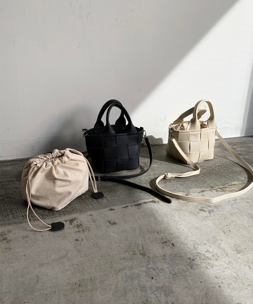 favori（ファヴォリ）の「EM:fovori　メッシュ編み　ミニ　2WAY　ショルダー　軽量（ショルダーバッグ・レディース・ブラック/ライトグリーン/アイボリー/モカ/ライラック/マスタード/グリーン/シルバー・FREE）」の20枚目の写真