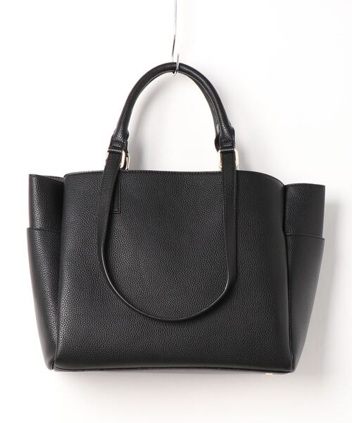 NATURAL BEAUTY BASIC（ナチュラルビューティーベーシック）の「ライトウエイト２ＷＡＹハンドルトート（トートバッグ・レディース・オフホワイト/ベージュ/ブラック・ﾌﾘ-）」の5枚目の写真