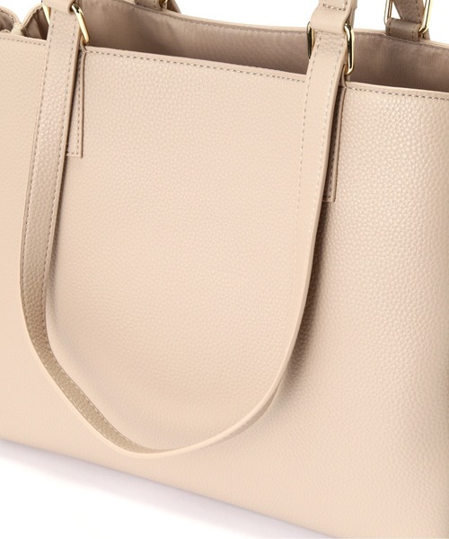 NATURAL BEAUTY BASIC（ナチュラルビューティーベーシック）の「ライトウエイト２ＷＡＹハンドルトート（トートバッグ・レディース・オフホワイト/ベージュ/ブラック・ﾌﾘ-）」の15枚目の写真
