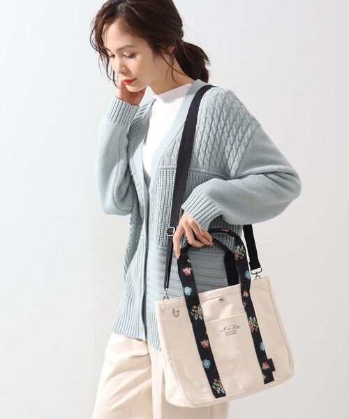 DRESKIP（ドレスキップ）の「◆整理整頓できちゃう仕切りトート（トートバッグ・レディース・グレー/ブラック系3/カーキ・00）」の8枚目の写真