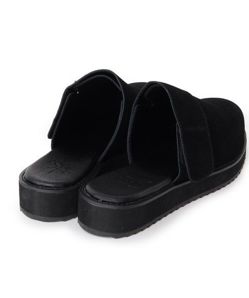 tk.TAKEO KIKUCHI(ティーケータケオキクチ)の「◆ベルトミュールサンダル(サンダル・メンズ・ブラック/ブラック系3・65/75)」の6枚目の写真