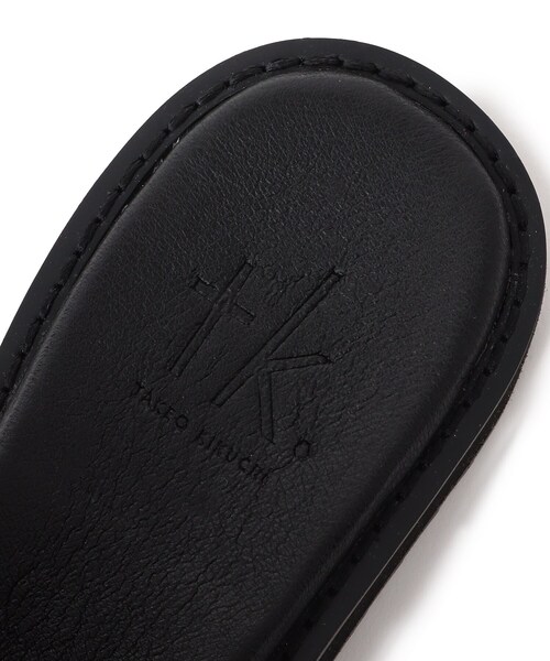 tk.TAKEO KIKUCHI(ティーケータケオキクチ)の「◆ベルトミュールサンダル(サンダル・メンズ・ブラック/ブラック系3・65/75)」の9枚目の写真