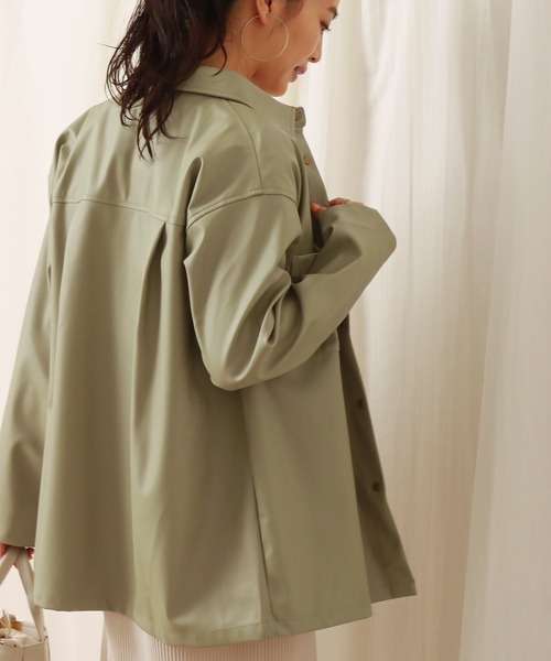 libelle more（リベル モア）の「フェイクレザーシャツジャケット（シャツ/ブラウス・レディース・ベージュ/ブラウン/ブラック/ライトカーキ・M/L）」の4枚目の写真