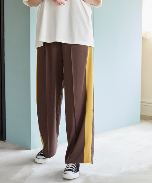 flaner（フラネ）の「Side line jersey pants/サイドラインジャージパンツ（その他パンツ・レディース・ブラウン/カーキ/ナチュラル・SMALL/MEDIUM/LARGE）」の4枚目の写真