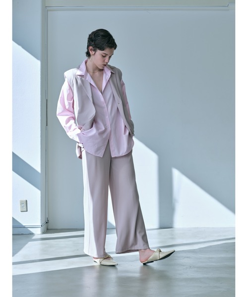 HANNE（アン）の「ベストセットアップ ﾍﾞｽﾄ/ﾌﾚｱﾊﾟﾝﾂ（セットアップ・レディース・ブラック/グレー・フリー）」の9枚目の写真