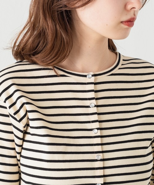 Kastane（カスタネ）の「7分袖テレコボーダーリブチビカーディガン（カーディガン/ボレロ・レディース・ブラック/アイボリー・FREE）」の6枚目の写真