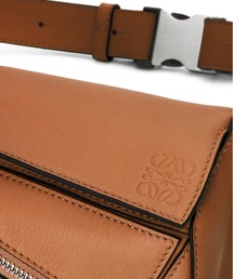 LOEWE（ロエベ）の「パズル バムバッグ ミニ (クラシックカーフ