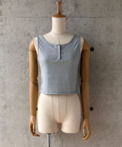 meJane（ミージェーン）の「ヘンリ―ネックショート丈カットソー（タンクトップ・レディース・ブラック/グレー/ホワイト・FREE）」の14枚目の写真