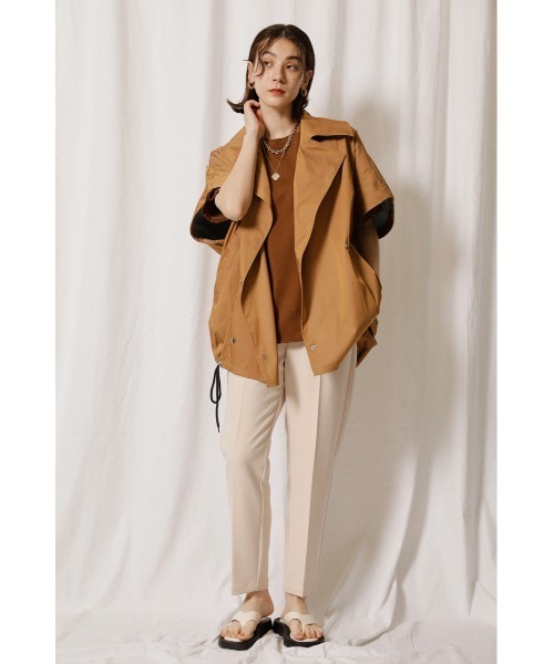 crie conforto(クリーコンフォルト)の「バイカラージレブルゾン(ブルゾン・レディース・ブラック/ベージュ・SMALL/MEDIUM)」の22枚目の写真