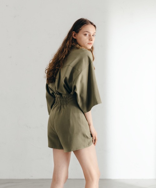 epnok(エプノック)の「サイドスリットベーシックルーズシャツ(SET UP/UNISEX)(シャツ/ブラウス・レディース・ブラック/カーキ/ブルーグレー/ライトベージュ・SMALL/MEDIUM/LARGE)」の8枚目の写真