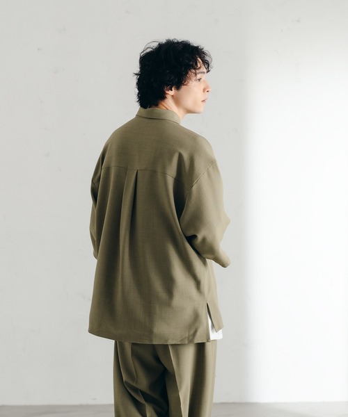 epnok(エプノック)の「サイドスリットベーシックルーズシャツ(SET UP/UNISEX)(シャツ/ブラウス・レディース・ブラック/カーキ/ブルーグレー/ライトベージュ・SMALL/MEDIUM/LARGE)」の15枚目の写真